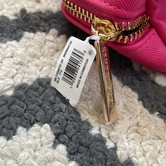 Kendra Scott Small Cosmetic Zip Case in Hot Pink - Picture 4 of 5